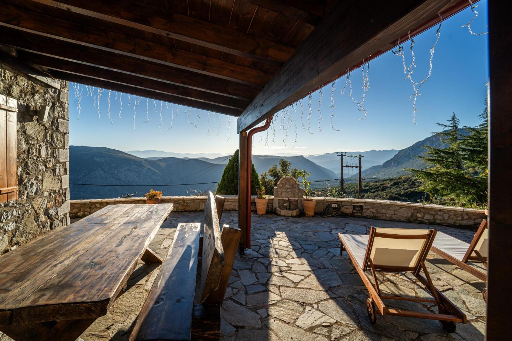 Rock Dandy Deluxe Chalet In Arachova - Delphi, Sauna, Prv Parking, Amazing View Экстерьер фото