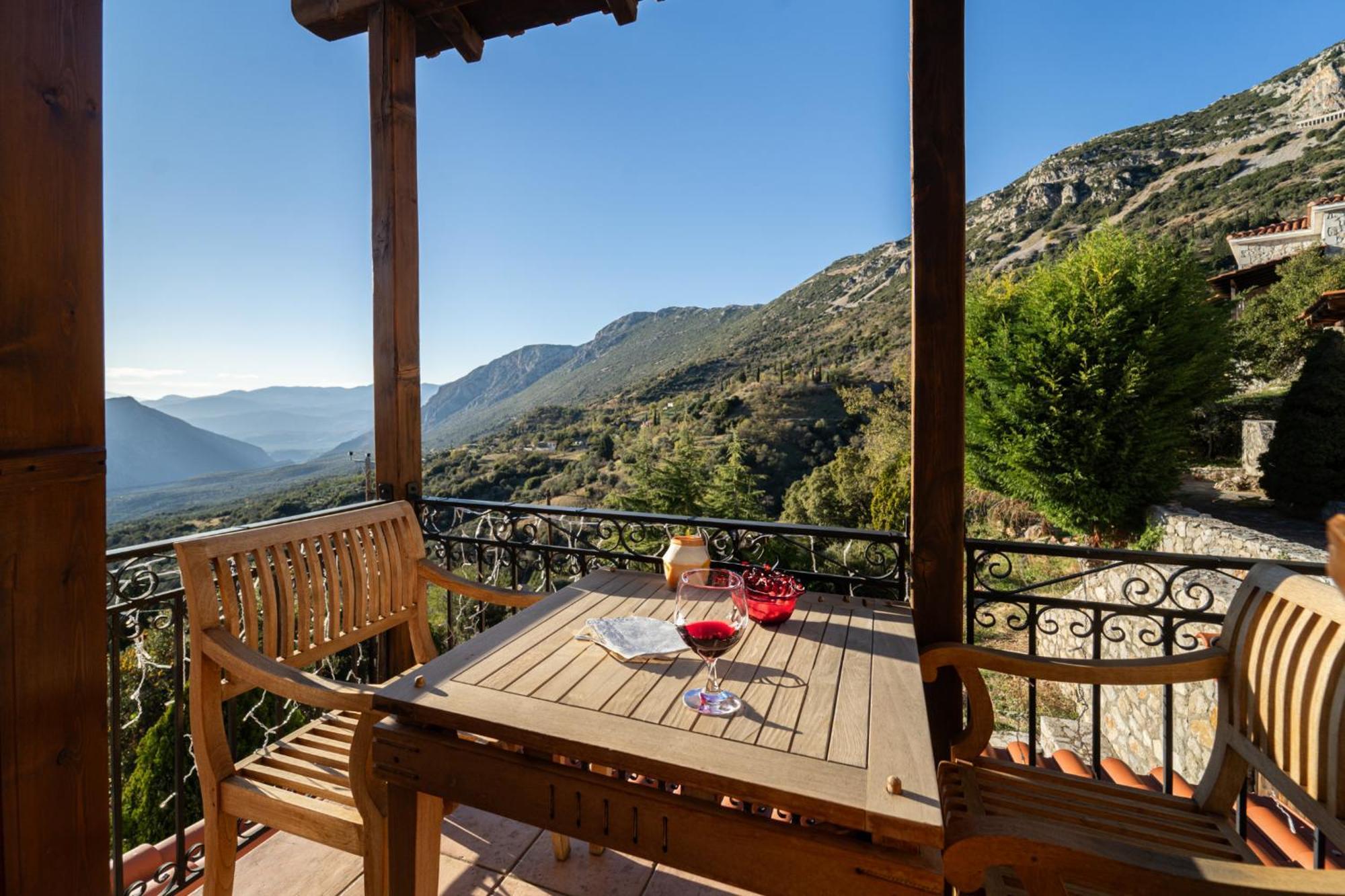 Rock Dandy Deluxe Chalet In Arachova - Delphi, Sauna, Prv Parking, Amazing View Экстерьер фото