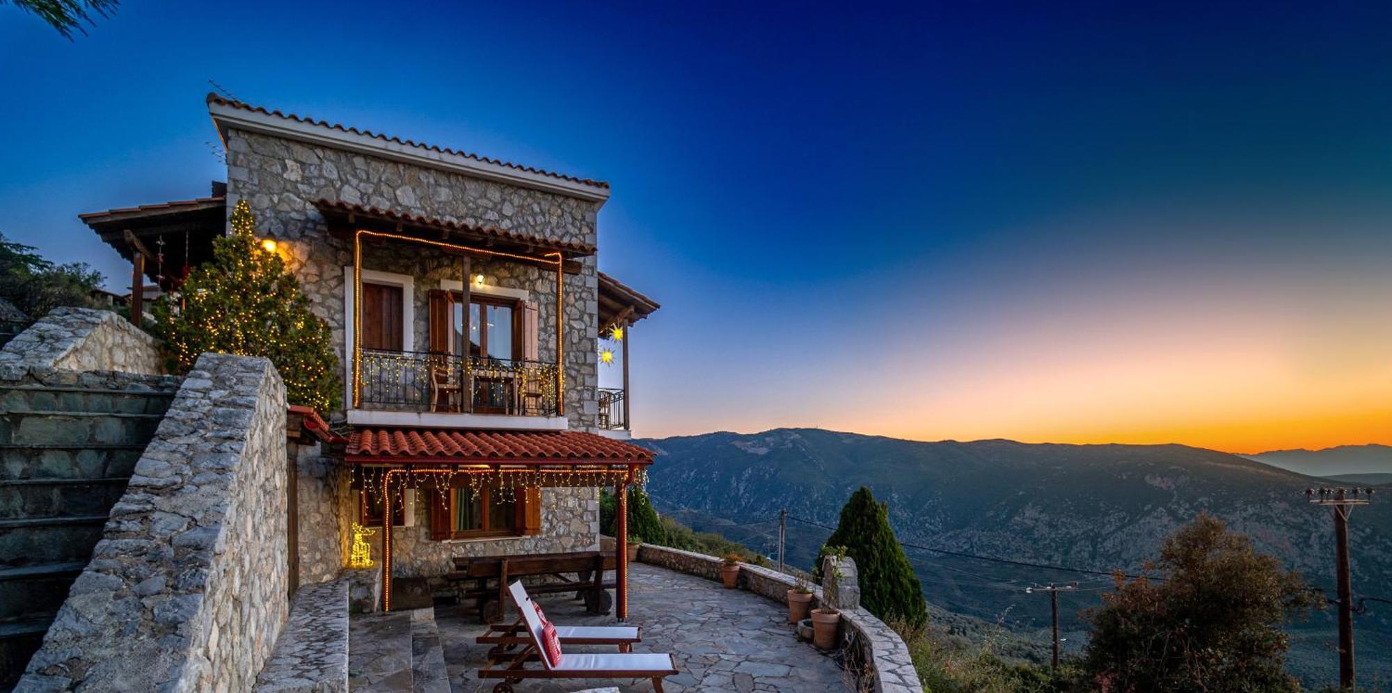 Rock Dandy Deluxe Chalet In Arachova - Delphi, Sauna, Prv Parking, Amazing View Экстерьер фото