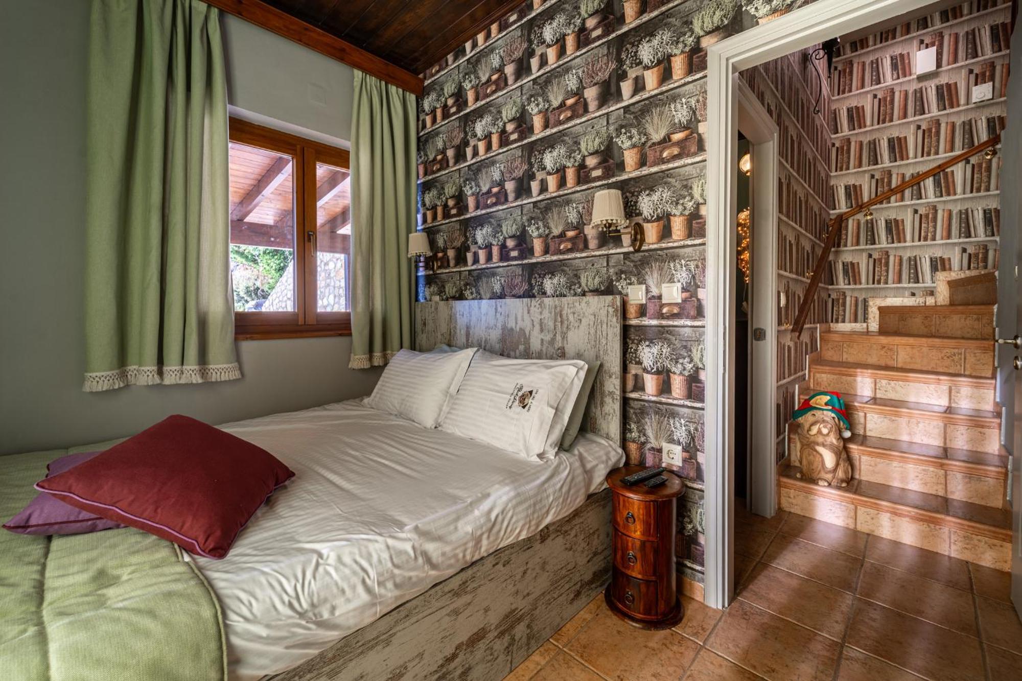 Rock Dandy Deluxe Chalet In Arachova - Delphi, Sauna, Prv Parking, Amazing View Экстерьер фото
