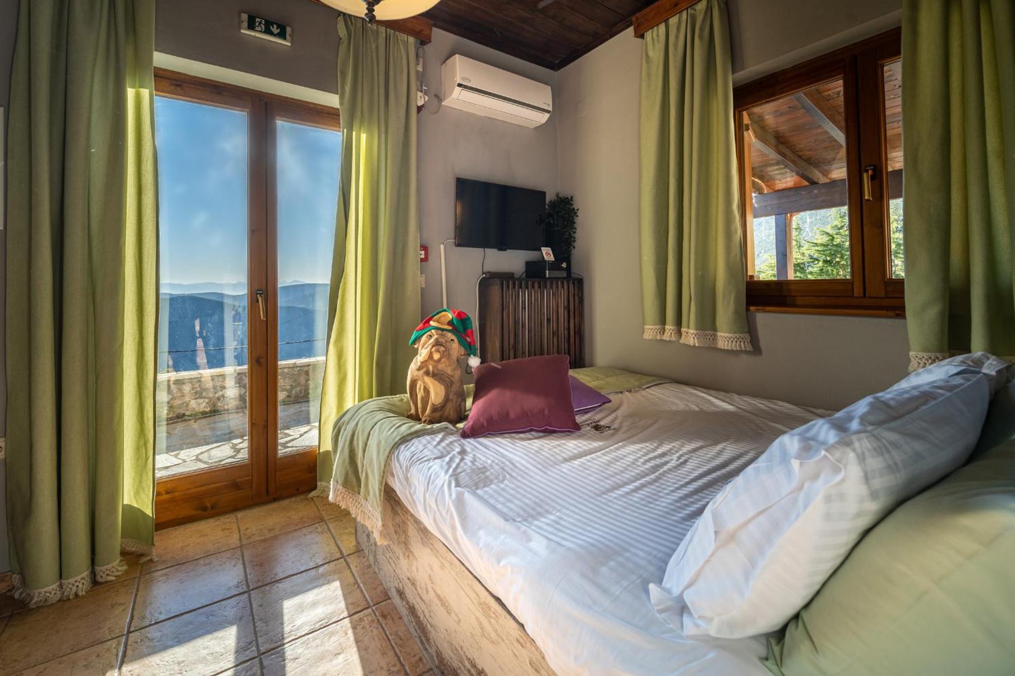 Rock Dandy Deluxe Chalet In Arachova - Delphi, Sauna, Prv Parking, Amazing View Экстерьер фото